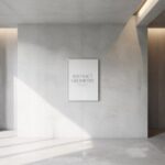 ściana pomalowana na biało